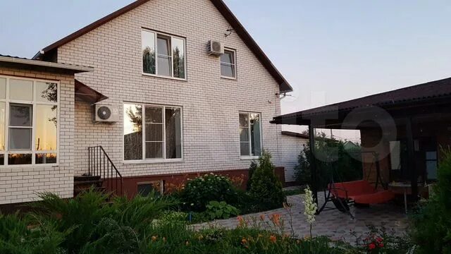 Дома город краснослободск. Дом краснослободск волгоградская. Дом в краснослободске волгоград. Дома город краснослободск. Дача в краснослободске у волги.