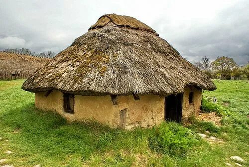 Как выглядят дома жителей En dilletante Vernacular architecture, Traditional architecture, Architecture