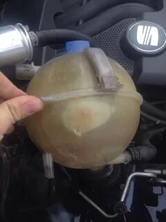 Лопнул расширительный бачок