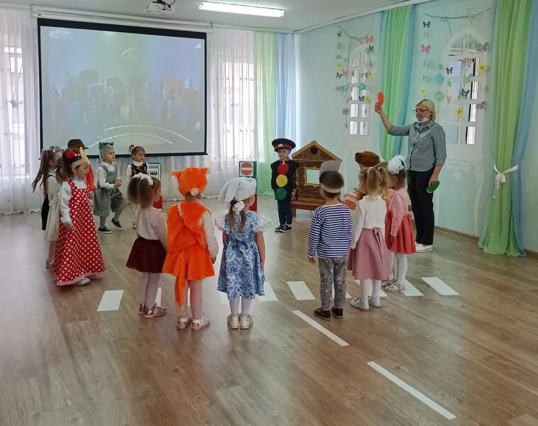Новогрудок сад. 6 сад новогрудок. сад 7 новогрудок коллектив.