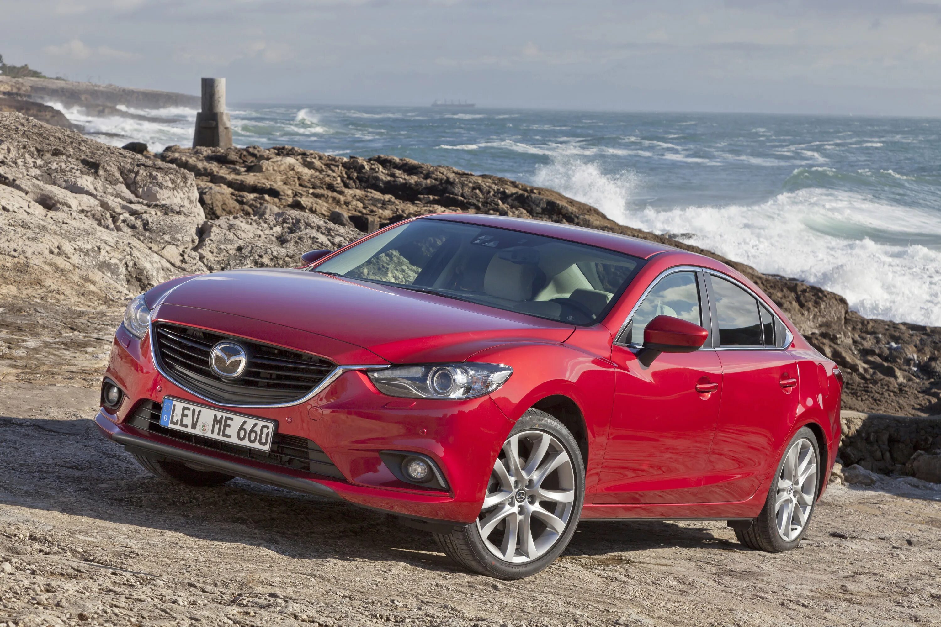 Тест мазды 6. Мазда 6 2013. Мазда 6 седан 2013. Mazda 6 III. Mazda mazda6.