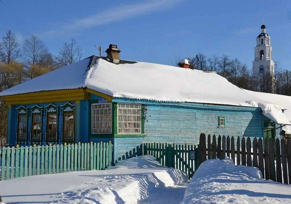 Село березники. Церковь в березниках собинский район. Сретенский храм куменский район. Храм в березниках собинский район. Березники ивановская область комсомольский район.