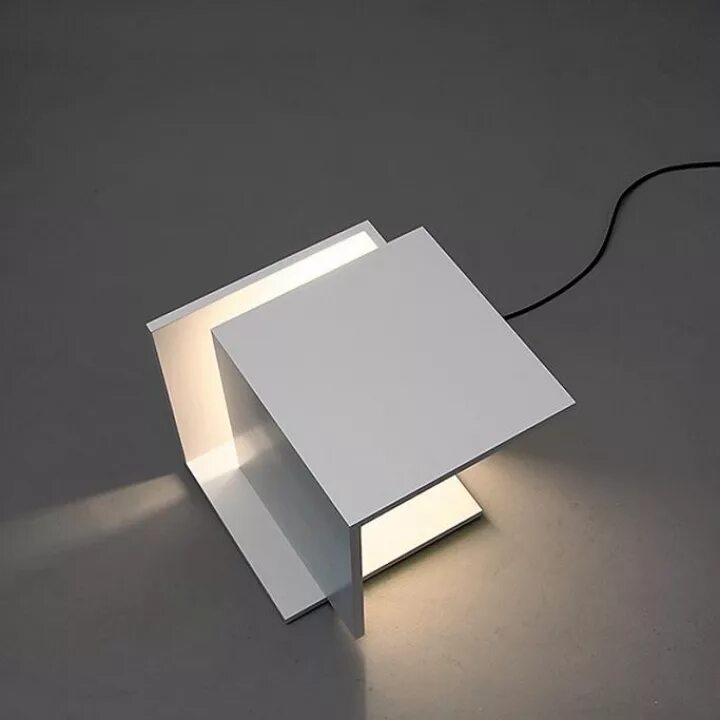 Page lk. Lighting Cube Luminaire светильник. Светильники в стиле конструктивизм. Светильник Минимализм. Светильники в стиле Минимализм.