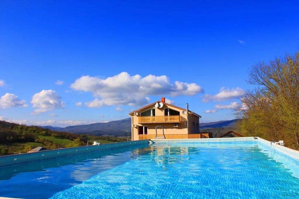 отель горец многоречье. соколиное бахчисарайский усадьба кутлер. горец многоречье официальный сайт. лесной кордон многоречье. лесной кордон многоречье крым.