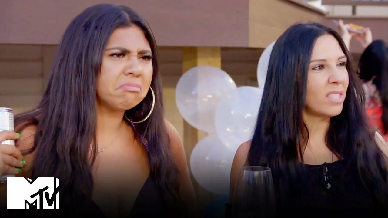 Русская мафия. Томми анджело мафия 2. Мафия 2 месть джимми дефинитив эдишн. Karen mafia. Карен + карина.