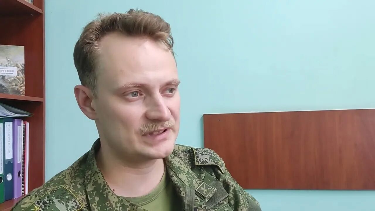 Андрей коробов-латынцев философ. Коробов-латынцев андрей юрьевич. Андрей коробов продюсер. Андрей коробов-латынцев философ. Андрей коробов-латынцев.