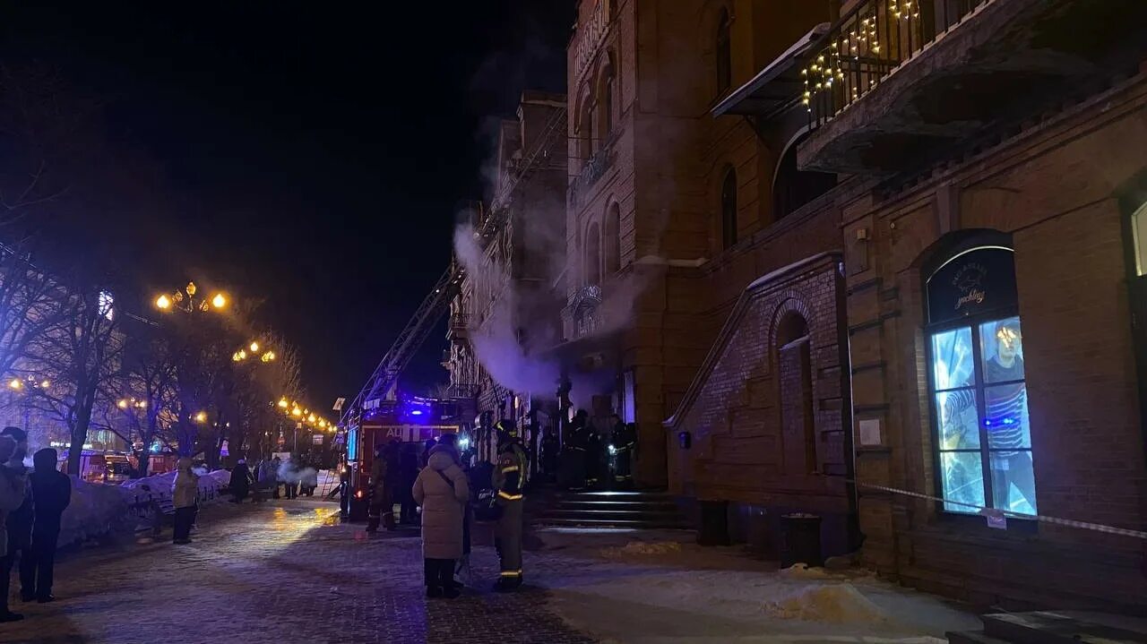 Пани фазани хабаровск. Пани - ресторан в хабаровске. Ресторан пани фазани хабаровск. Пожар пани фазан. Пожар пани фазан.