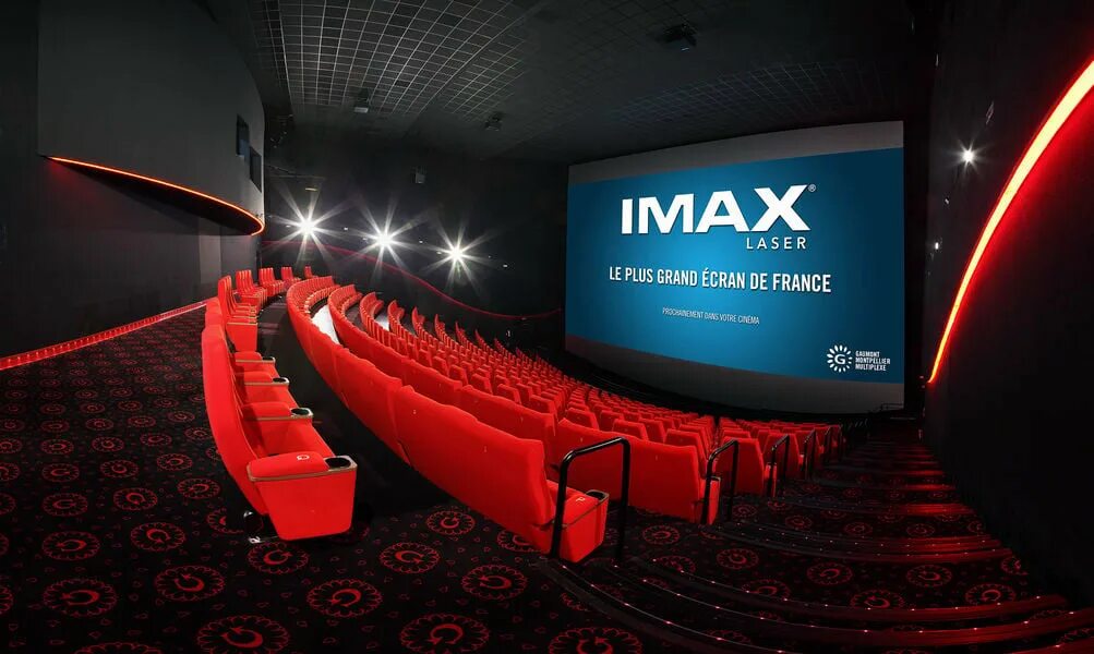 Киномакс на дмитровском. IMAX 5d. Зал IMAX Киномакс. Аймакс 3д в Санкт-Петербурге. IMAX кинотеатр Мытищи.