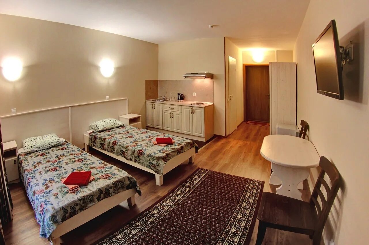 Марата 19 санкт-петербург отель. Гостиницы с кухней петербург. Гостиницы с кухней петербург. Гостиничный номер с кухней. Гостиницы с кухней петербург.