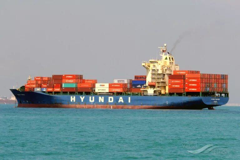 C progress. Судно progress. судно hyundai. судно контейнеровоз титан под флагом кении. finder на судне.
