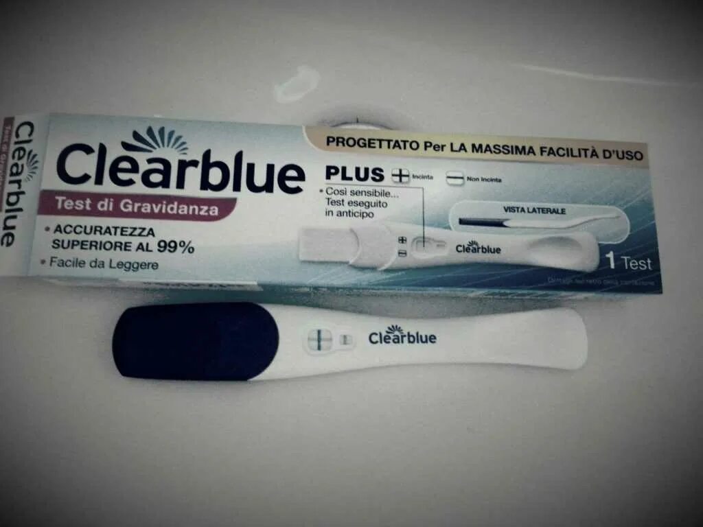Инструкции теста на беременность клеар блю. Тест Clearblue цифровой положительный. Clearblue Plus струйный тест. Clearblue Plus чувствительность теста. Положительный тест Clearblue струйный.