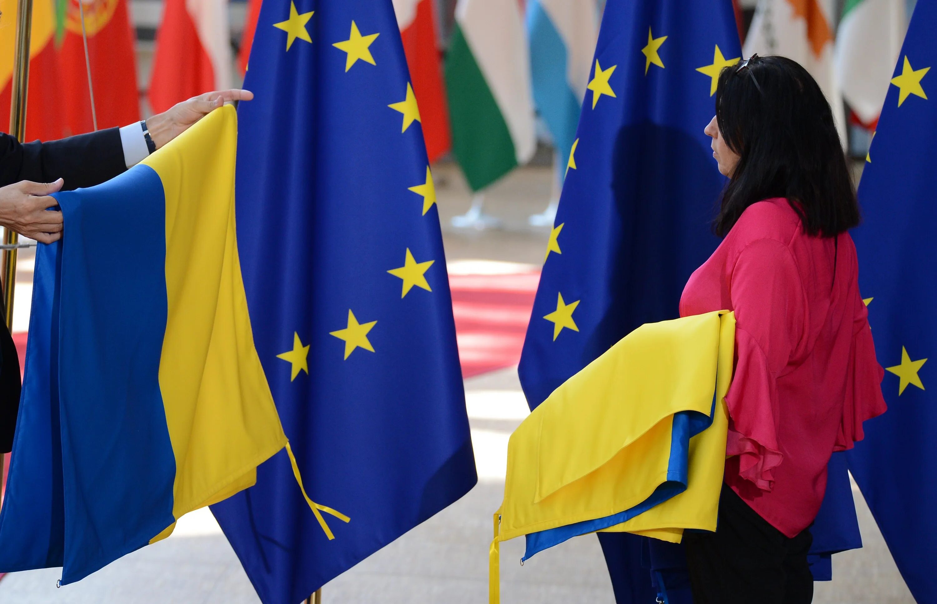 Политика европейской украины. Политика европейской украины. Политика европейской украины. Запад украины. Европейский союз.