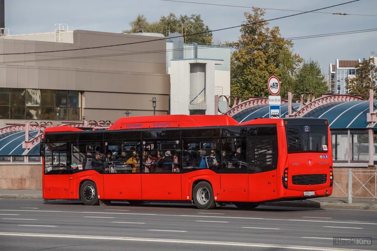 Когда приедет автобус казань. НЕФАЗ-5299-40-57 (CNG). Автобус НЕФАЗ 5299 Казань. НЕФАЗ 5299-40. НЕФАЗ 5299 40 57 красный.