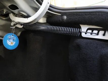 Автоматическое открывание багажника