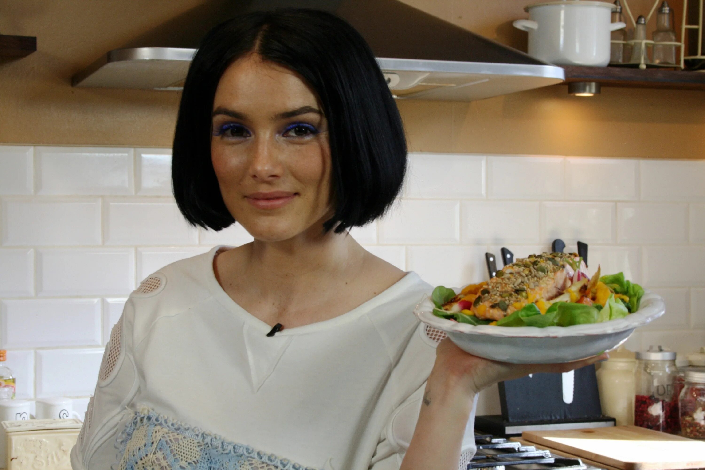 Кухня наизнанку новое. Скандинавская кухня с сарой лафонтен.