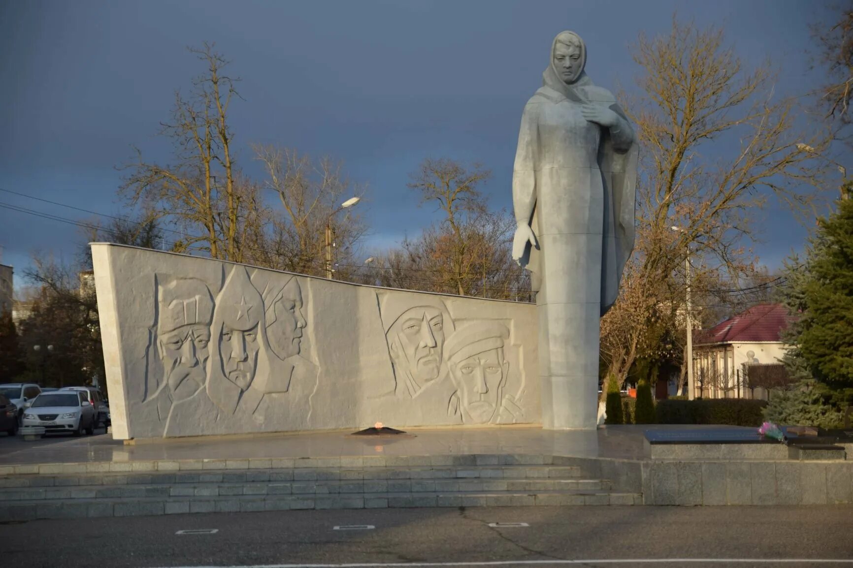 Город будённовск мемориал "Родина-мать".. Будённовский район Ставропольский край. Будённовский район Ставропольский край достопримечательности. Буденновск достопримечательности. Буденновск ставропольский край 1