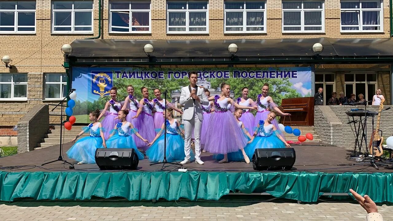 Село тайцы. Таицкая школа Гатчинский район. Поселок Тайцы. ДК Тайцы. Тайцы Гатчина.