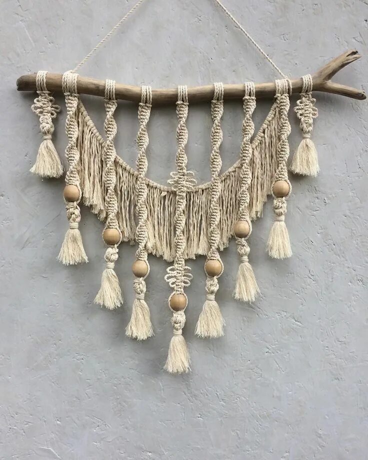 Кисти подхваты для штор. Макраме тассел. Макраме кисти. Подхваты для штор макраме. Кисточки макраме фронтально.