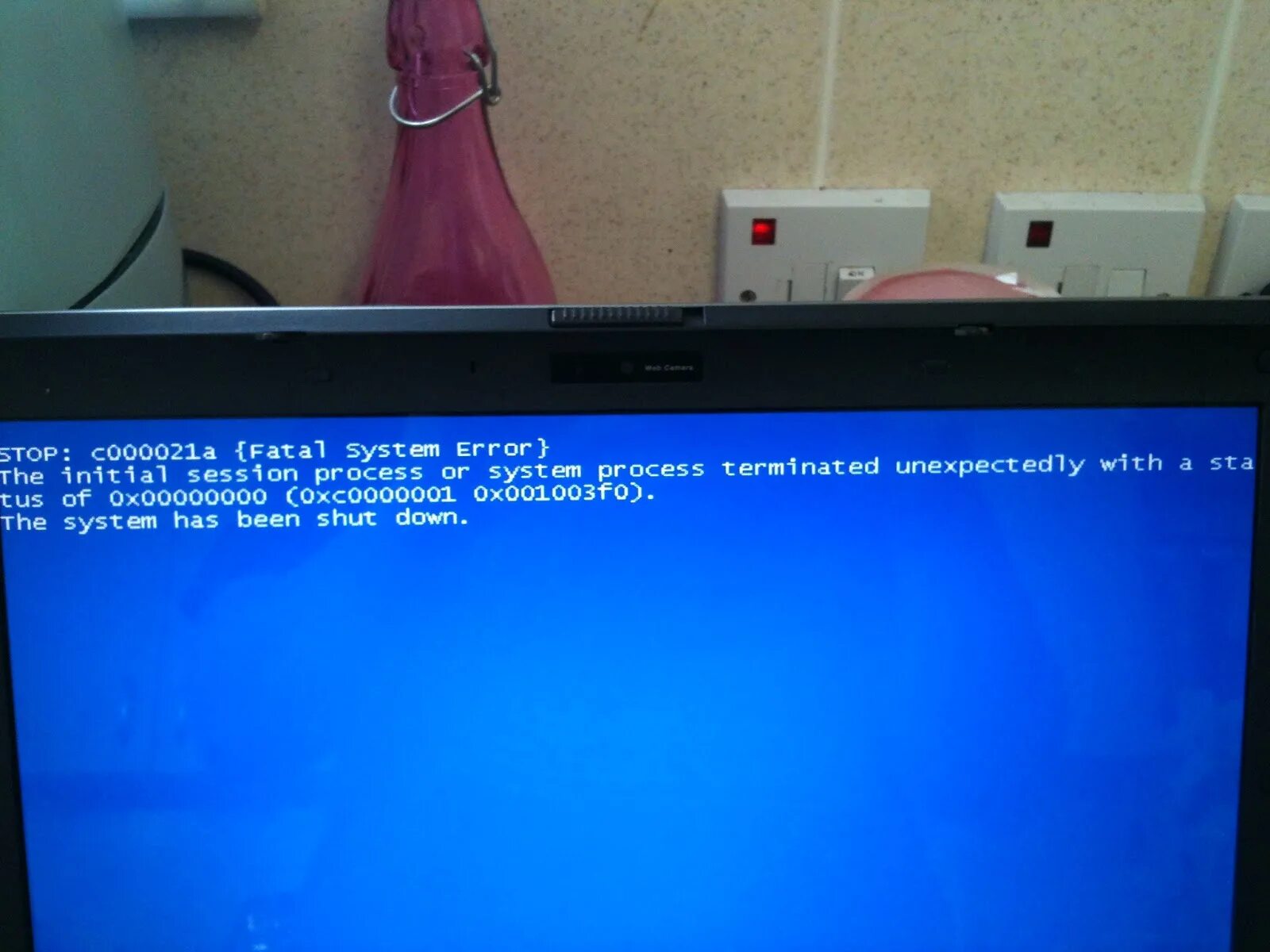 Stop c000021a. Синий экран смерти stop: c000021a. Stop с000021а Fatal System Error. C000021a. Error connection terminated