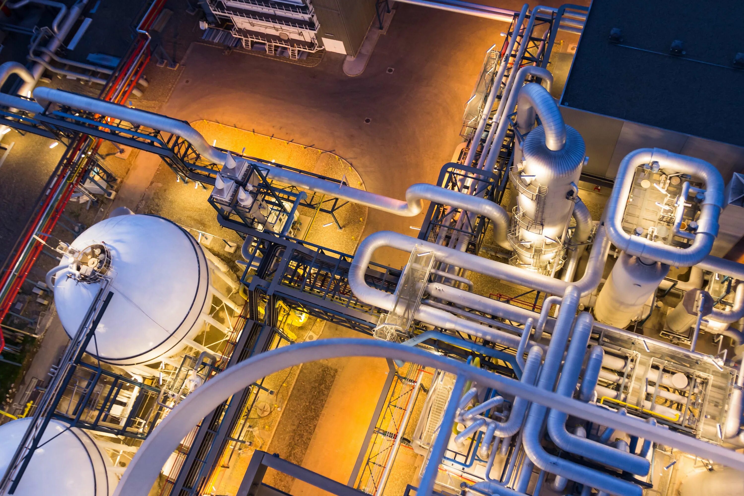 Машиностроение промышленность. Ит в нефтегазовой отрасли. Технологии в газовой промышленности. Оборудование нефтегазопереработки. Нефтегазовая промышленность.