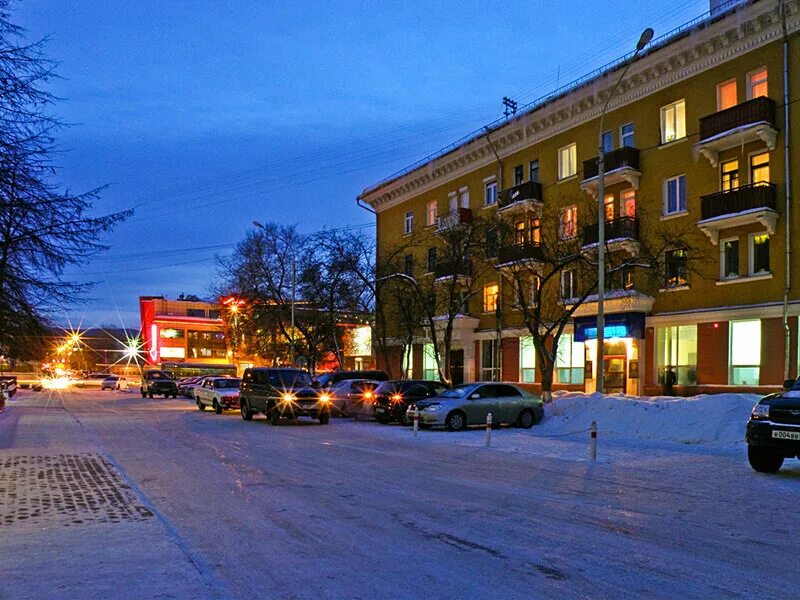 Apple store в красноярске. Re красноярск. Re красноярск. Re красноярск. рестор омск.