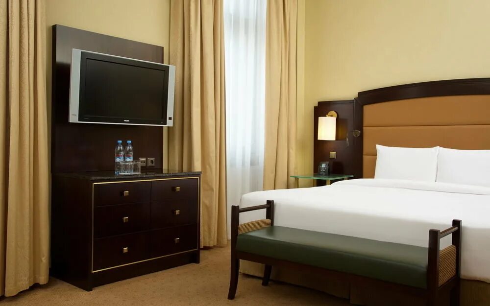 Номер делюкс. Шератон шереметьево 5. Шератон москва отель. Lotte hotel moscow. Divan istanbul hotel 5*.