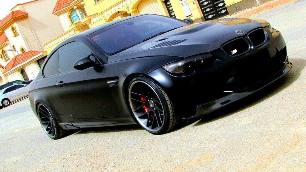 Bmw черная матовая. BMW m3 e92 Black. BMW m3 e92 черная. БМВ е92 черная. БМВ м3 матовая.