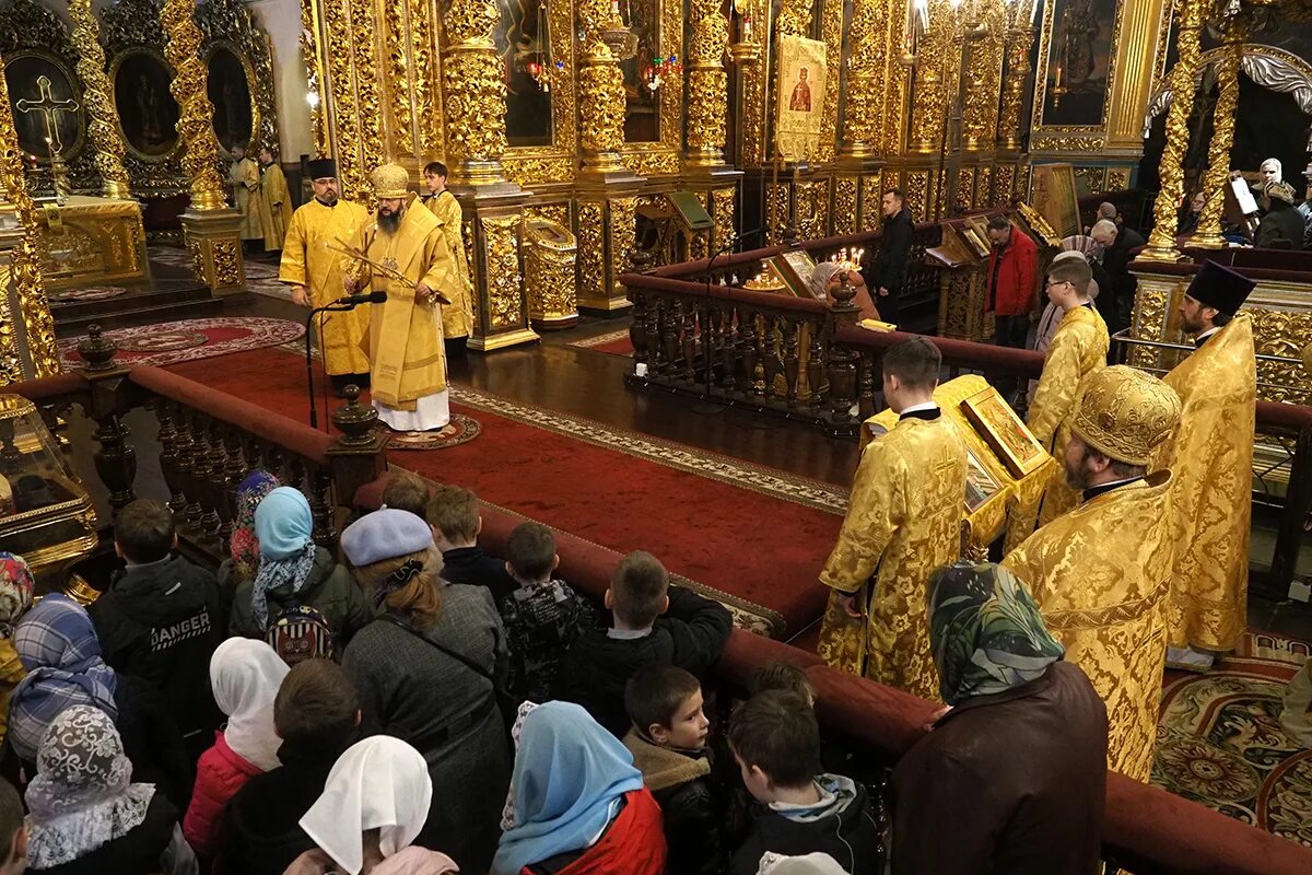 успенский семинарский храм воронеж. диакон сергий корнеев воронеж храм всех скорбящих радость. богослужение в успенском храме воронежа. отец андрей успенский храм воронеж. расписание службы в успенском храме в сергиевом посаде.