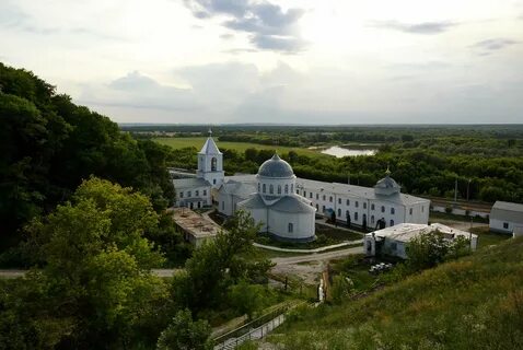 Дивногорский монастырь