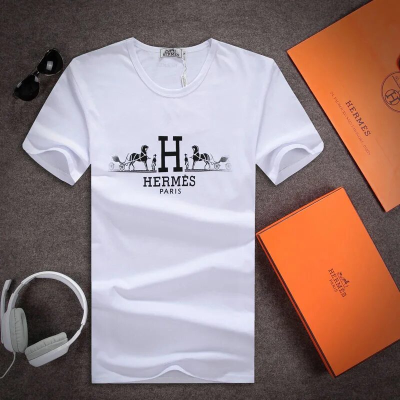 Гермес одежда. Майки Hermes поло. Поло Hermes мужское. Hermes Paris футболка. Hermes Paris поло.