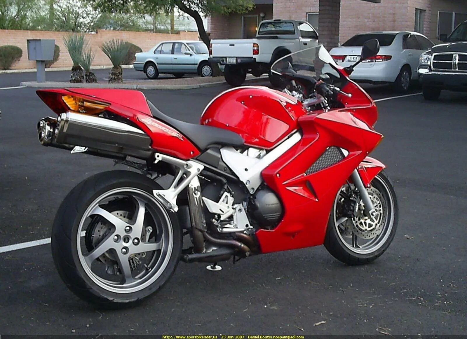 Honda VFR 800. Хонда ВФР 800. Honda VFR 800 2002. Honda VFR 800 VTEC. Мотоцикл honda 800