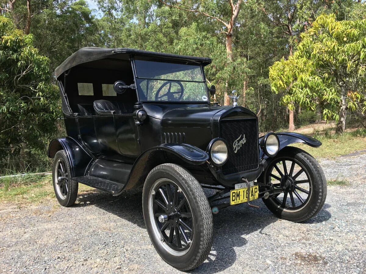 Первые серийные автомобили. Ford t 1908. Форд модель т 1908. 1908—1927 Форд модель т.