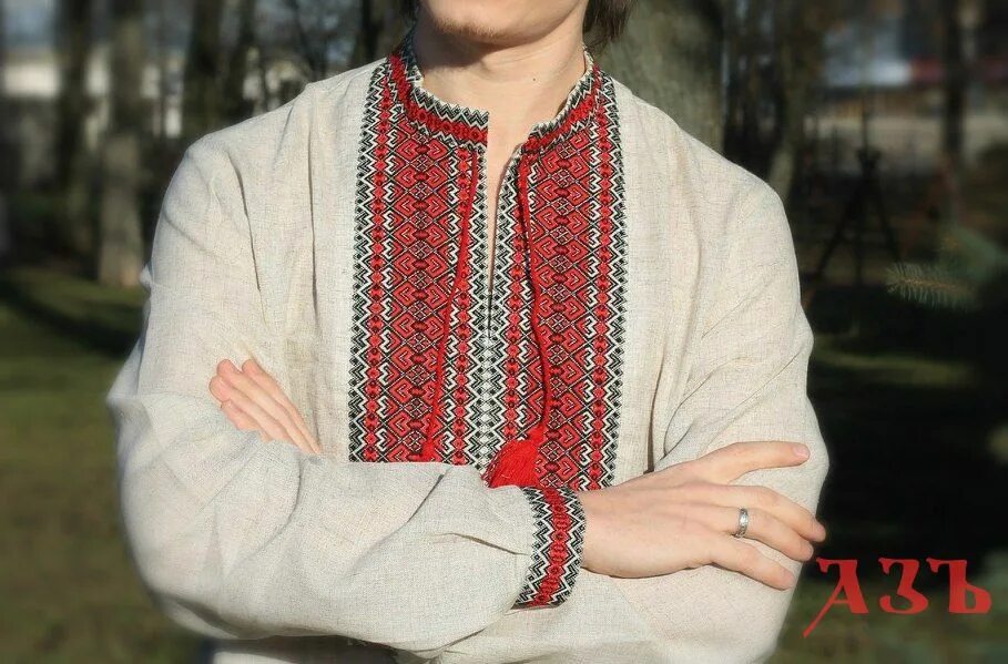Белорусская рубаха национальная белорусская. Украинская косоворотка. Зеленский в косоворотке. Украинская мужская рубаха. Национальные мужские рубашки.