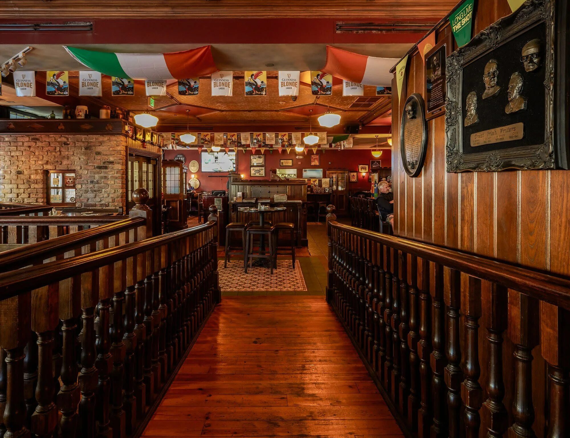 Айриш паб Дублин. Ирландский паб Дублин. Ирландский паб дублинец. Dublin Irish pub, Махачкала.