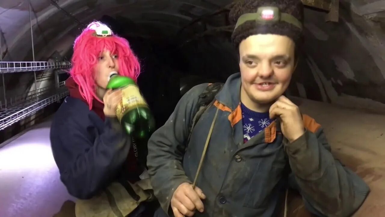 Супер сус девушки. Супер сус девушки. Катерина супер сус. Алексей камрад супер сус. Боно супер сус.