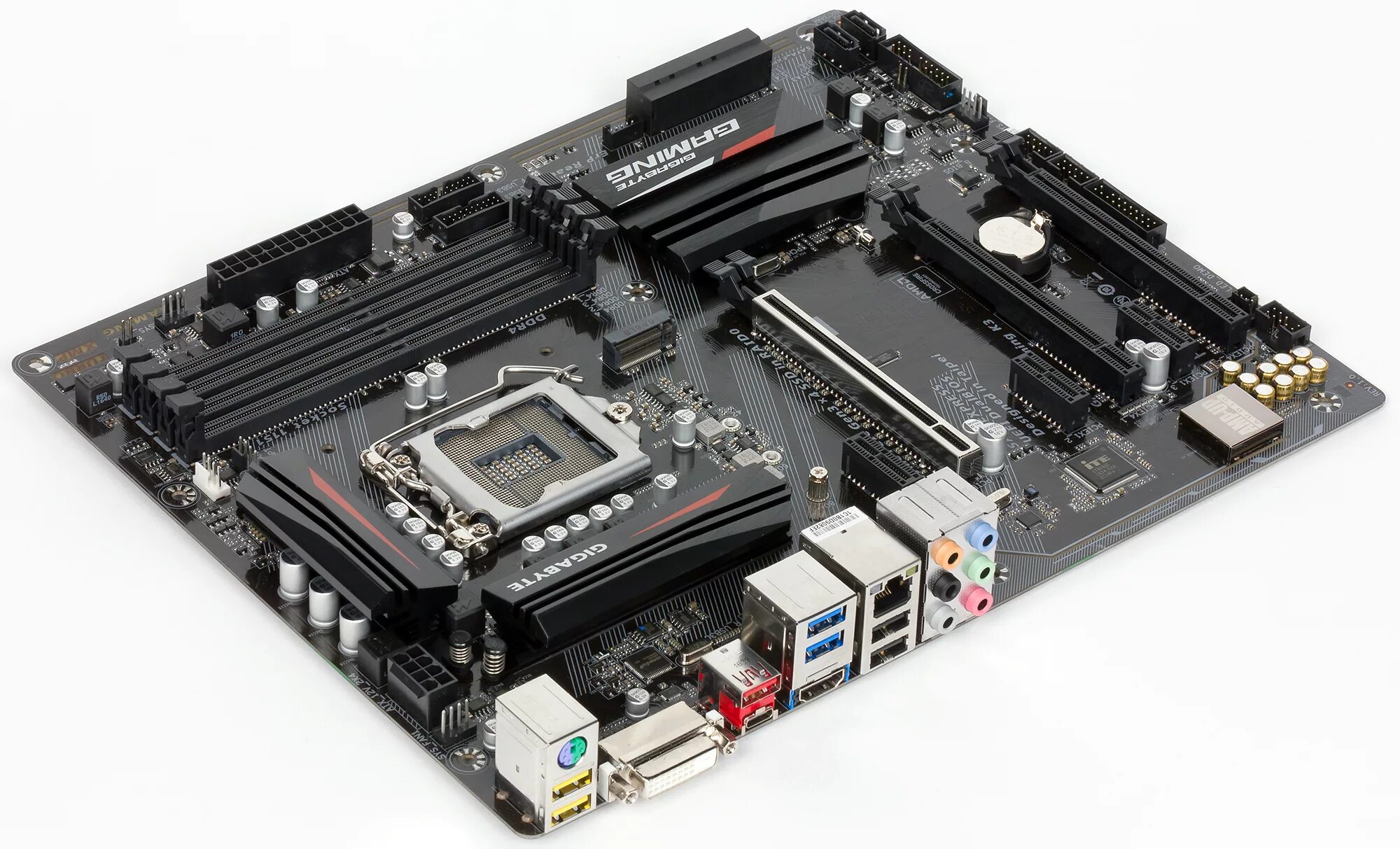 Gigabyte games k3. Материнская плата Gigabyte 1151. Материнская плата 1151 гигабайт. LGA 1151 материнская плата. Gigabyte ga-z270-hd3.