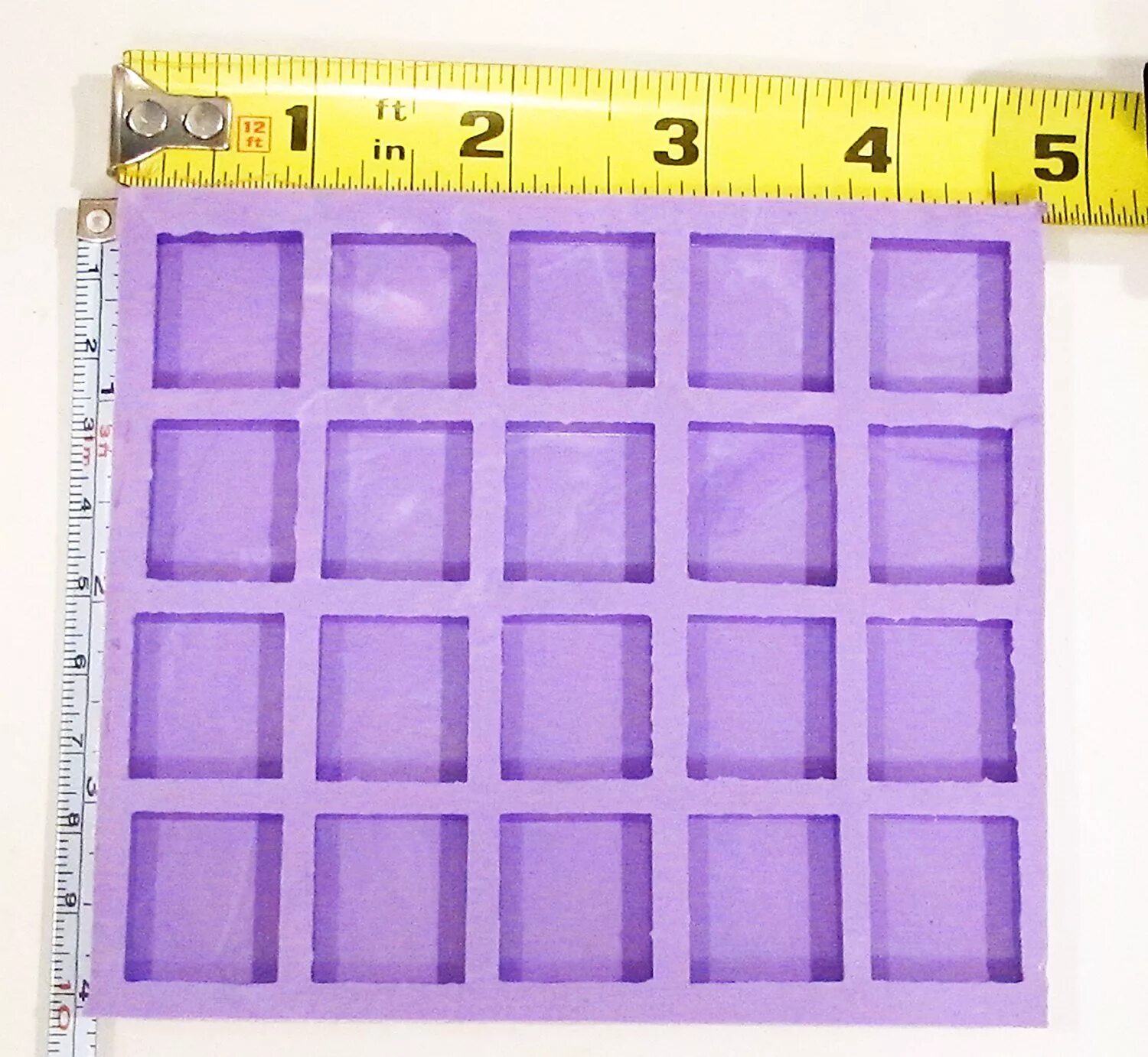 Матрица для мозаики 20x20 мм под сетку сборки. Формы для мозаичной плитки. Силиконовая форма для мозаики. Пластиковая форма для мозаики. Силиконовая матрица купить