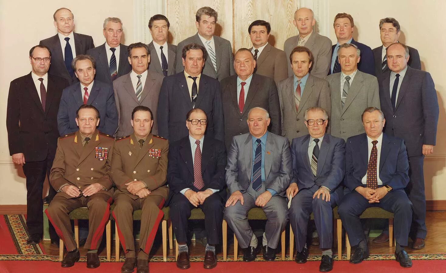 11 й отдел. 12 отдел кгб ссср. 9 отдел кгб ссср. глава кгб 1988. начальник управления кгб ссср.
