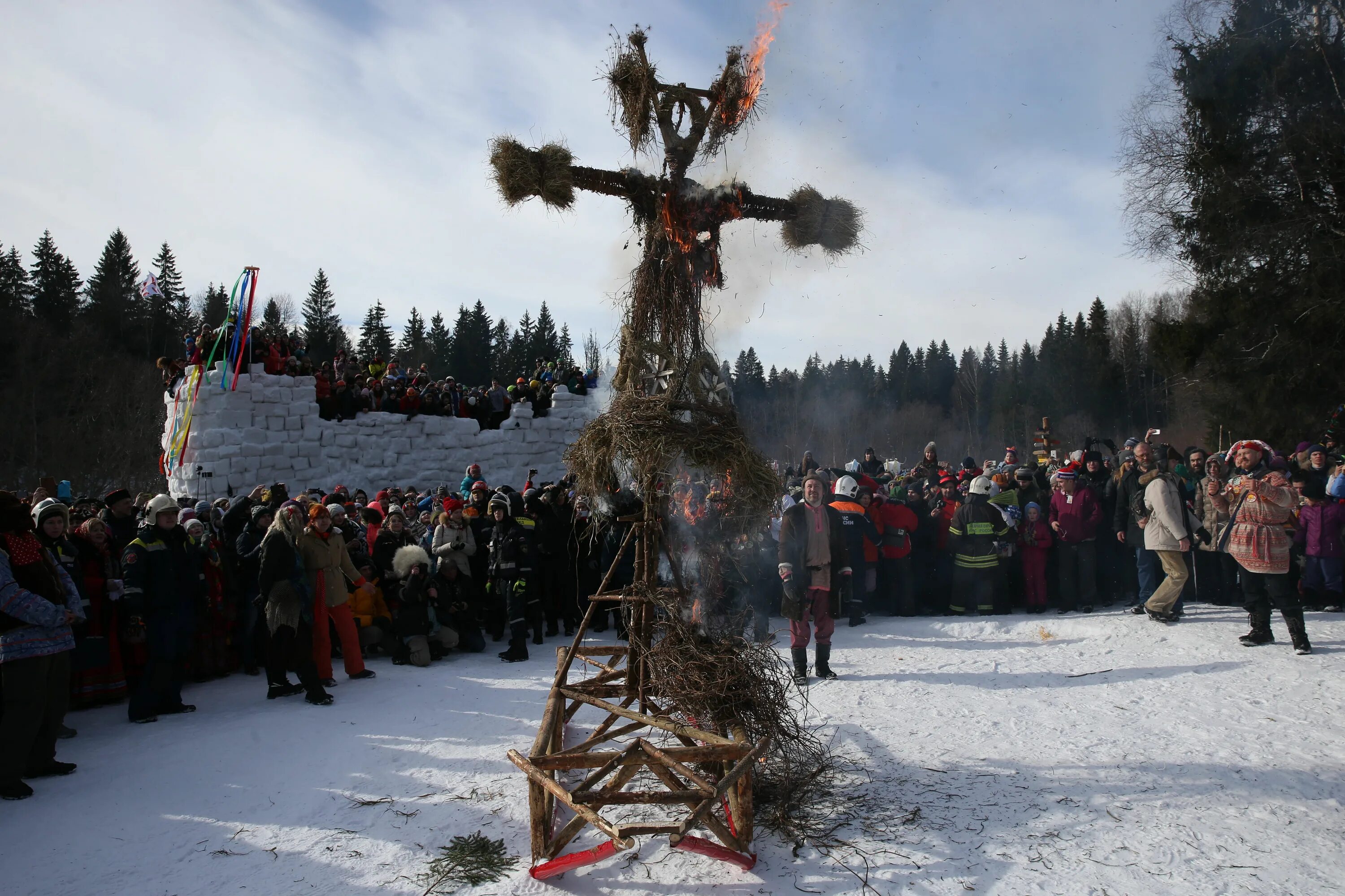 Масленица у язычников. Языческая Масленица. Масленица язычество. Масленица в язычестве фото.