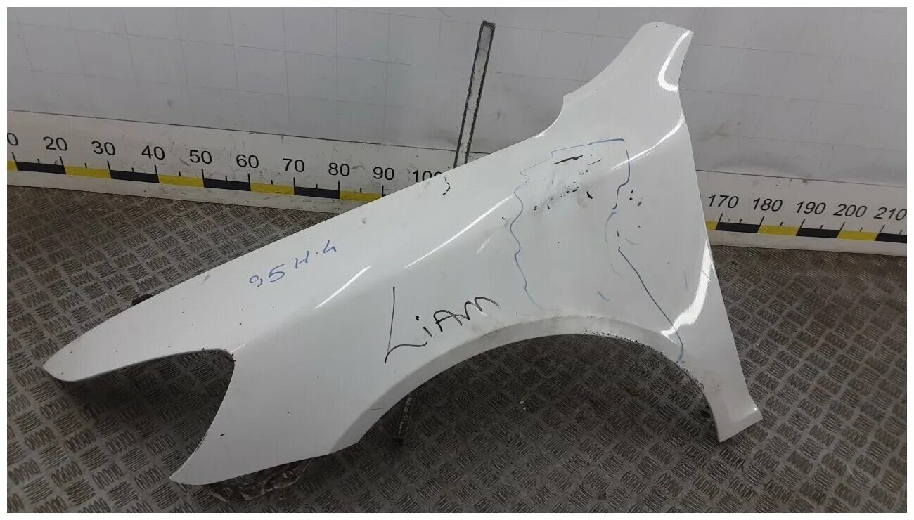 Крыло шкода а5 переднее. Крыло левое переднее шкода кодиак. 1z0 821 105 a. Крыло переднее правое skoda octavia a5 (2004-2008). Крыло шкода а5 переднее.