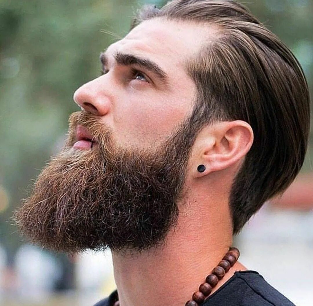 Длинная бородка. Борода Линкольна стиль. Jawline Beard. Длинные бакенбарды у мужчин. Дизайнерская борода.