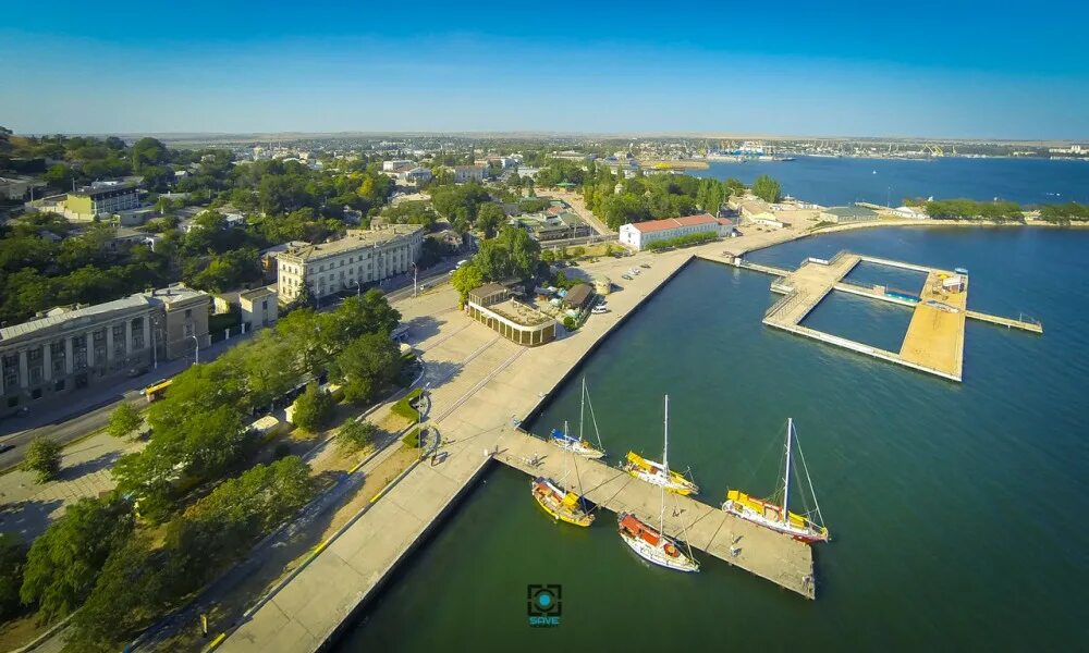 митридат керчь 2021. керчь фото города 2020. крым керчь. керчь вид с горы митридат. крым город керчь.