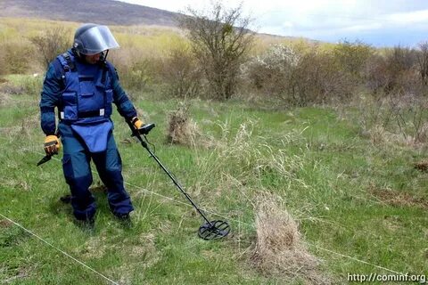 Работа гуманитарное разминирование