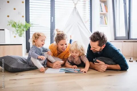 Family live or lives