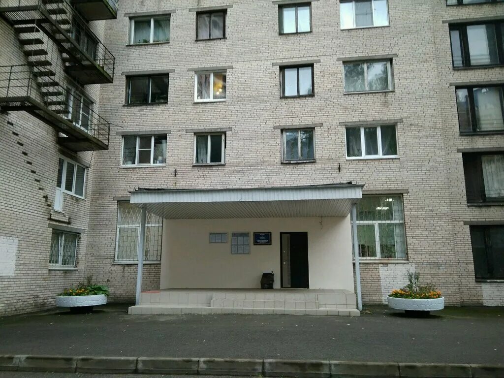 Брянцева 15 режим работы. Улица брянцева 15. ул брянцева 15 уфмс. брянцева 15 спб. брянцева 15 умвд.