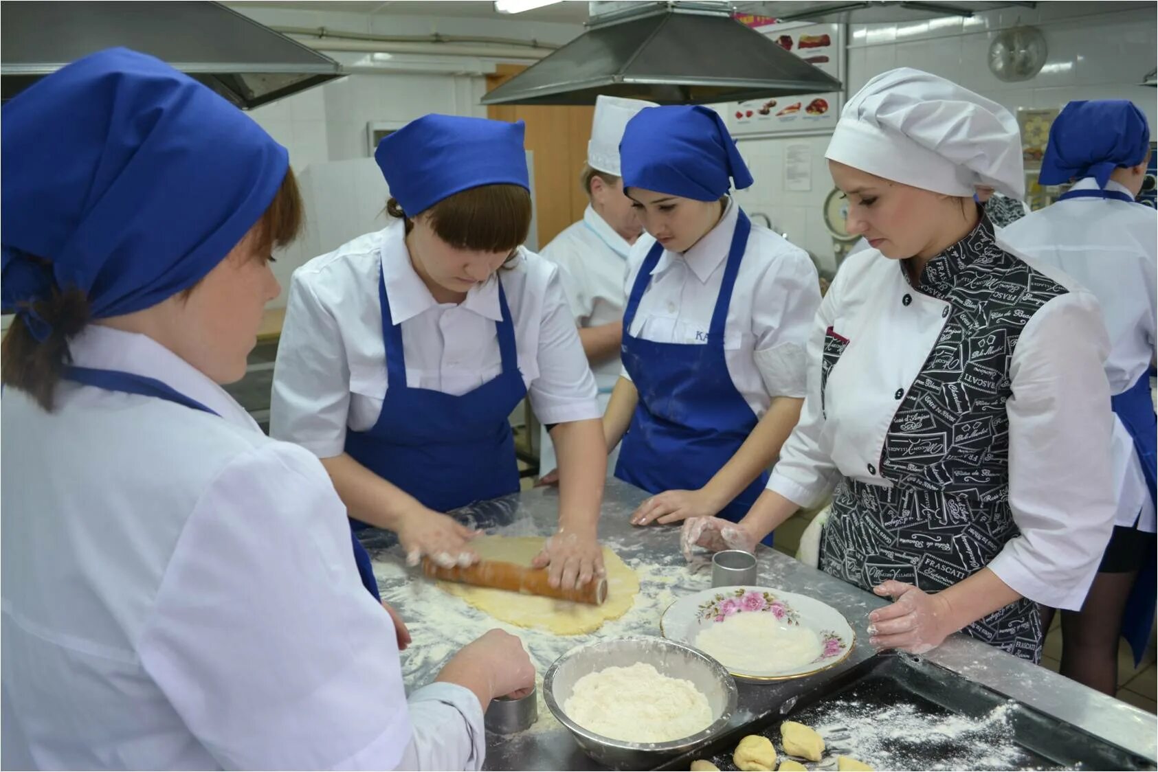 Аграрно Технологический колледж станица Стародеревянковская. Стародеревянковская Краснодарский край колледж. Колледж Стародеревянковская КАТК. КАТК Каневская.