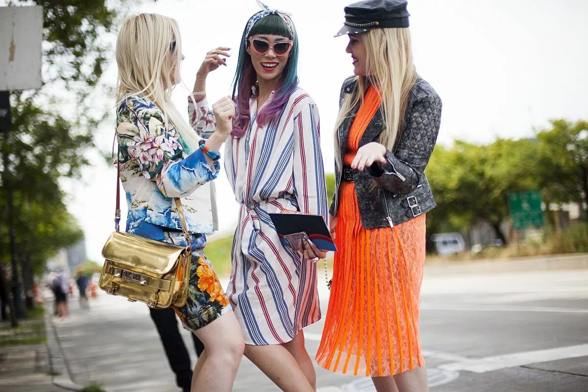 Городская модница. Стильные модницы. Грейс ганем. Итальянская уличная мода. Стильные модницы.