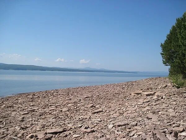 Погода на неделю приморск красноярский. Приморск Красноярское море. Красноярское водохранилище Приморск. Даурское пляж Красноярское море. Приморск Красноярский край пляж.