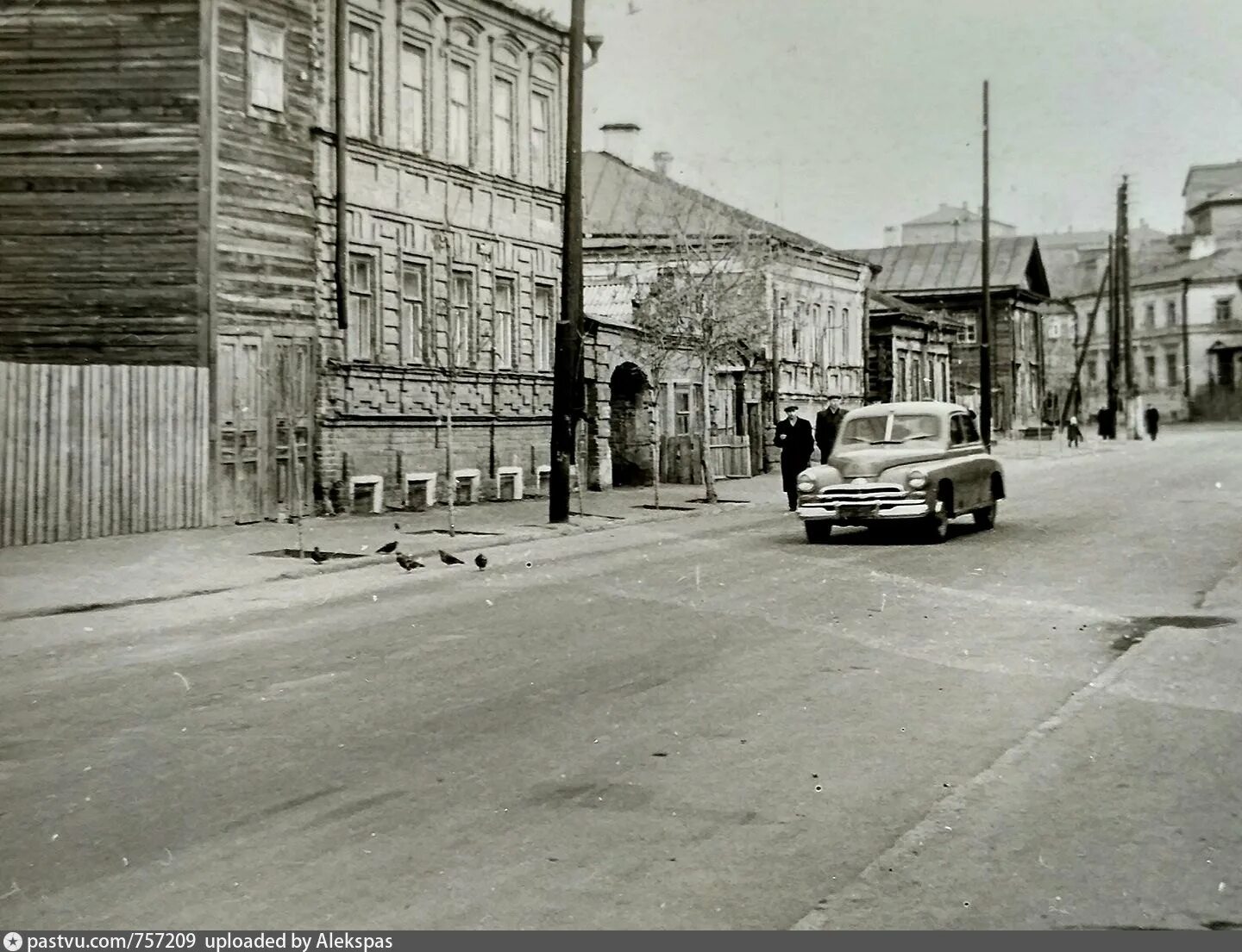 Телефонов казань старый. Улица Федосеевская Казань 90-е. Старая Казань улица Федосеевская. Улица Федосеевская 1990 год. Федосеевская 54 Казань.