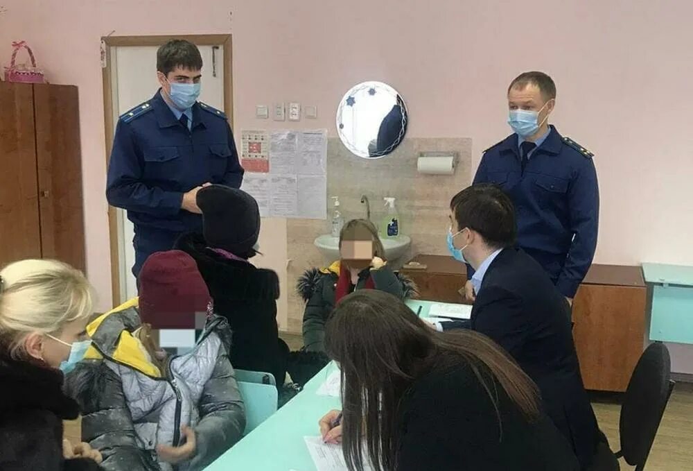 Дело директора школы. Директор 22 школы балаково. Дело директора школы. Дело директора школы. Дело директора школы.